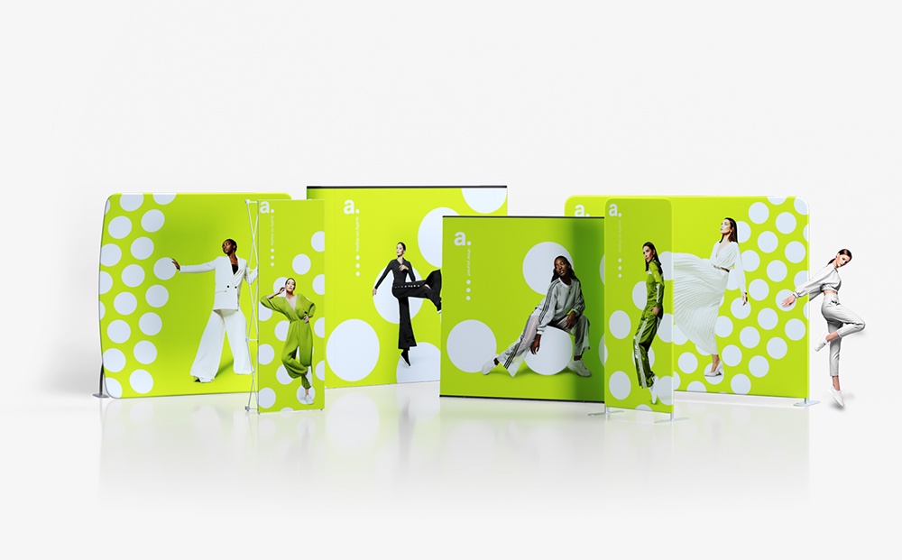 Crazy-shaped exhibition systems