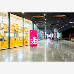 System Only - adFrame Smart 300 x 250 cm